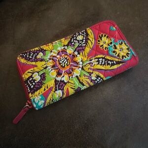 Vera bradley wallet zipper brand new